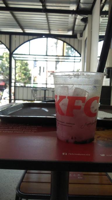 KFC PAKELAN MAGELANG