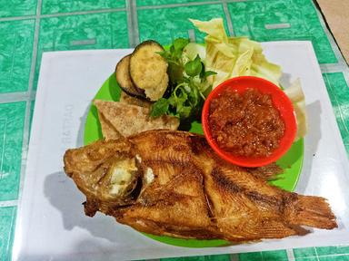 PECEL LELE SELERA SPECIAL NASI UDUK