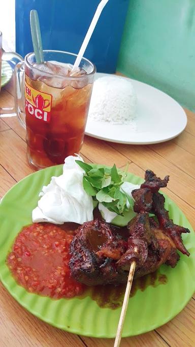 AYAM BAKAR MAE WONG SOLO 3