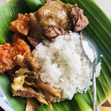 GUDEG DENOK