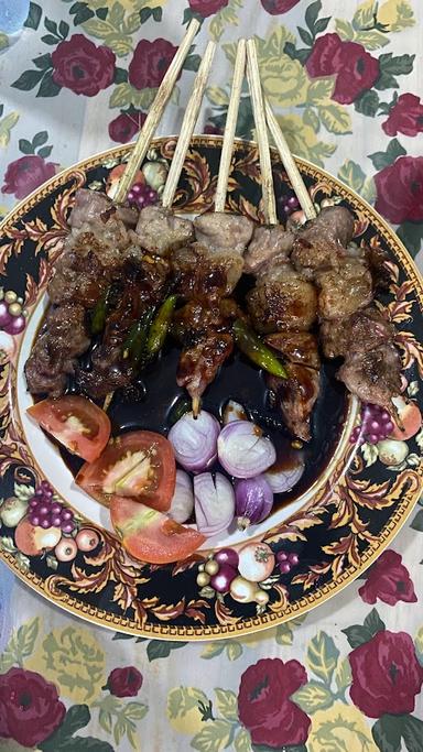 SATE KAMBING MUDA KHAS TEGAL  KANJENG MAMI