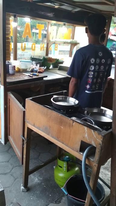 MARTABAK BANDUNG - BALANGAN