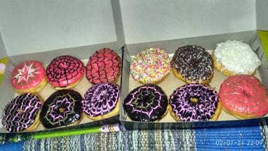 DONAT MAK NUR