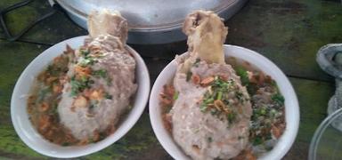 BAKSO & MIE AYAM PAK NDUT - WINONG