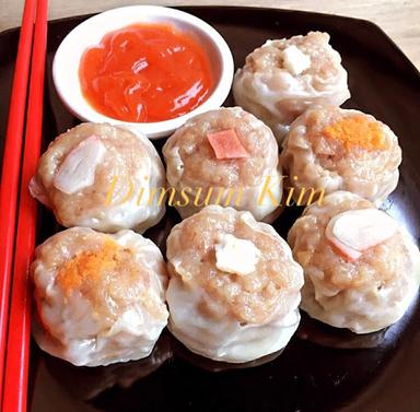 DIMSUM KIM OUTLET CEBONGAN