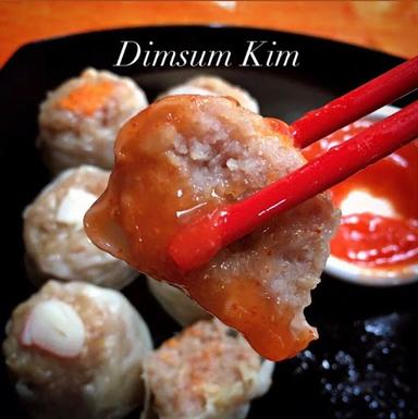 DIMSUM KIM OUTLET CEBONGAN