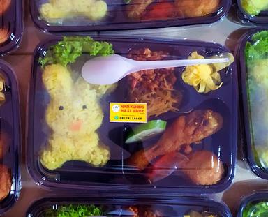 NASI KUNING DAN NASI UDUK BU IKA