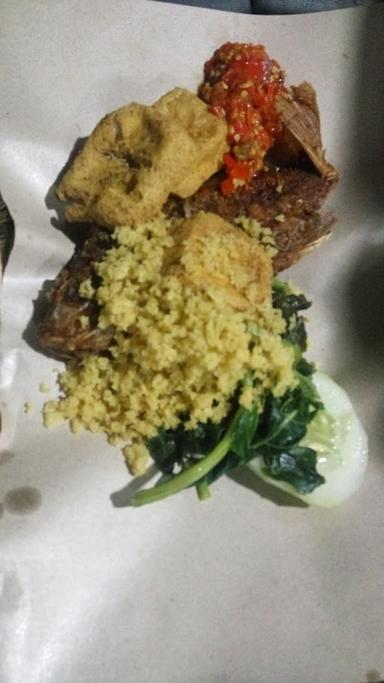 PECEL LELE DAN IWAK WADER LAMONG JOYO 3