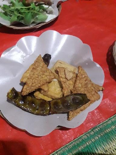 PECEL LELE NASI UDUK KHAS LAMONGAN (PAK SUNTI)