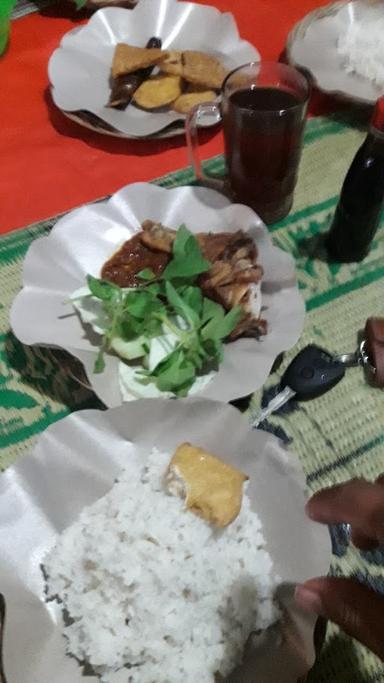 PECEL LELE NASI UDUK KHAS LAMONGAN (PAK SUNTI)