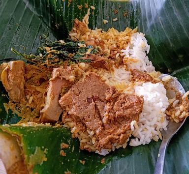 RUMAH MAKAN ASLI PADANG SYUKUR