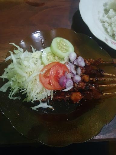 SATE KELINCI MAS TORO