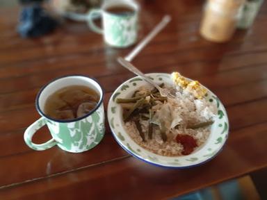 WARUNG KONCO NDESO DAN SEAFOOD JOYO