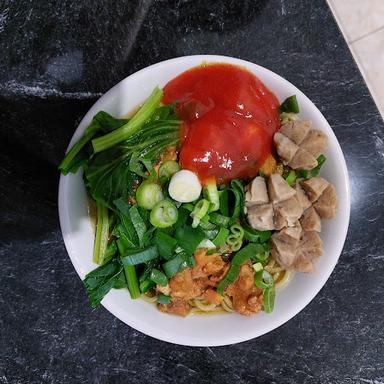 MIE AYAM BAKSO PAK KUN