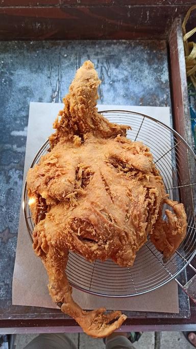 FRIED CHICKEN TERSERAH