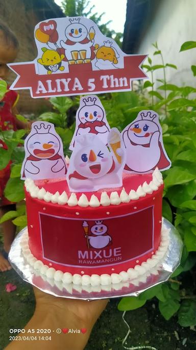 ALVIA CAKE