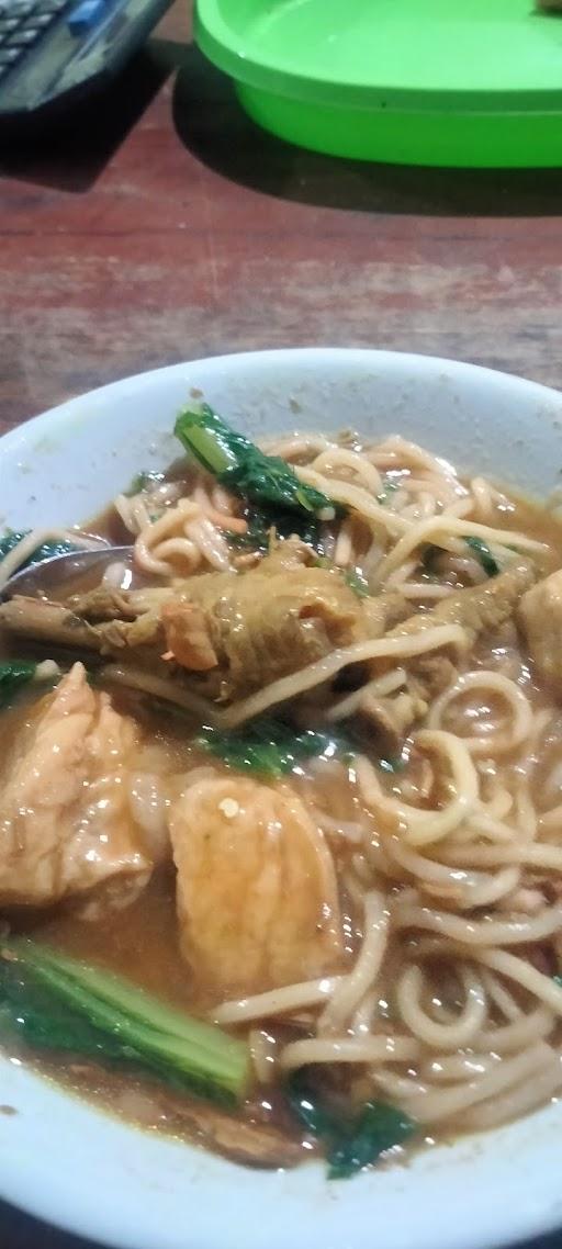 BAKSO & MIE AYAM SOLO PAK AJII