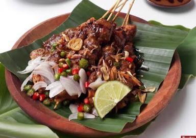 SATE MADURA