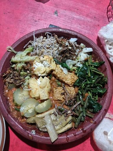 WARUNG BU AMINAH