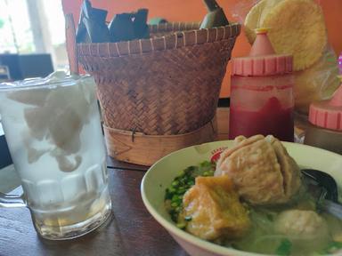 BAKSO SURYA