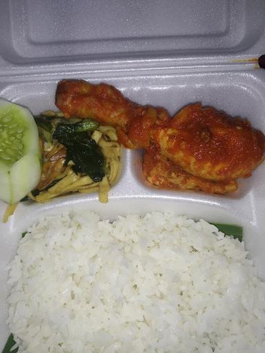 WARUNG NASI MAK KUNCI