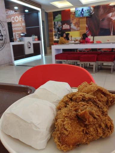 HITS CHICKEN WACHID HASYIM KEDIRI