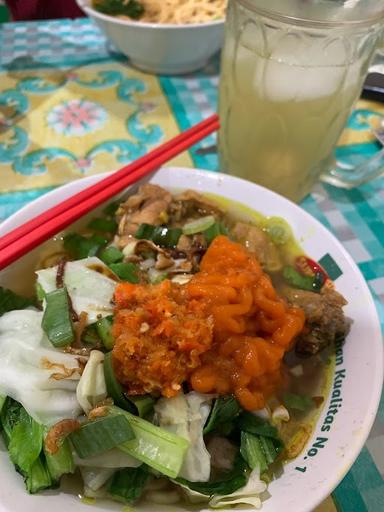 BAKSO BALUNGAN & MIE AYAM MAS SUHU