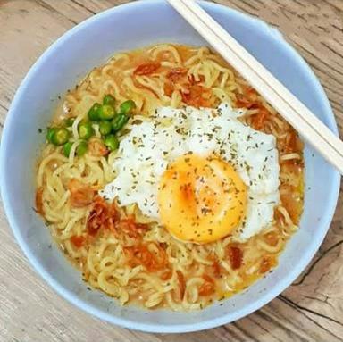 WARUNG SPECIAL INDOMIE 85(WARMINDO 85), MAS JHON