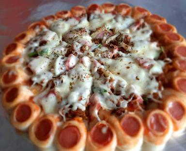 PIZZA AZZA JOMBANG