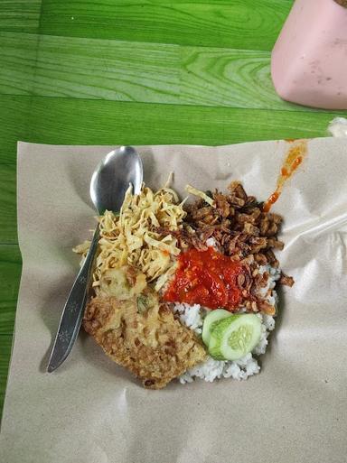 NASI UDUK BU TINI