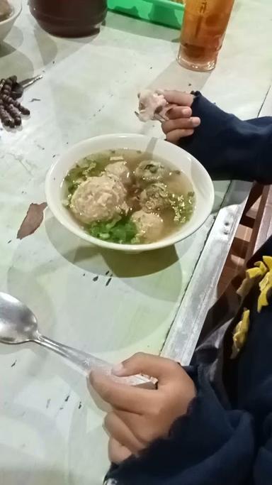 WARUNG BAKSO ANDA