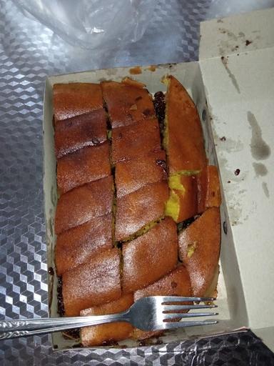 HANAN MARTABAK & TERANG BULAN - MULYOSARI