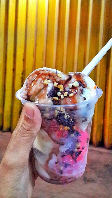 ICE CREAM MANDIRI ANEKA RASA