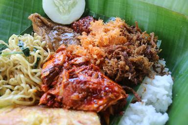 NASI KOTAK & NASI CAMPUR BUNGKUS GODONG - DJOERAGAN SEGO LARIS MANIS