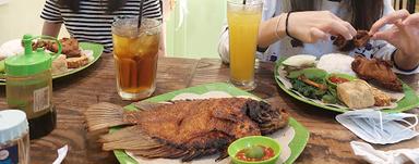 NASI TEMPONG SRI DEWI