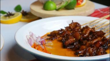 SATE AYAM PONOROGO PAK SIBAN