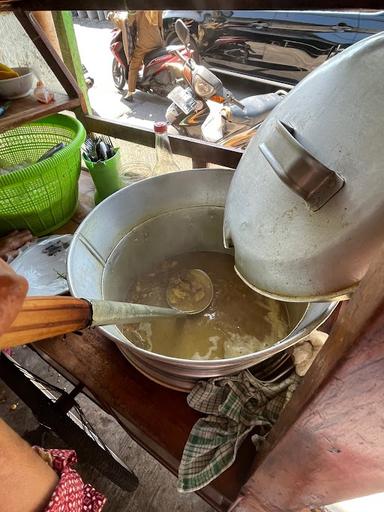 SOTO DAGING PAK ASIK