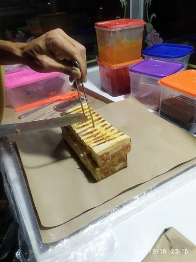 ROTI BAKAR AYU