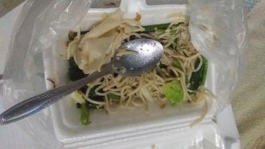 MIE AYAM NIKMAT