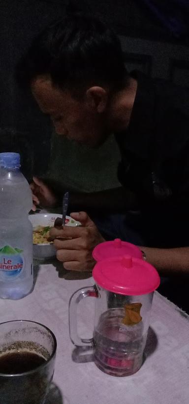 WARUNG IBU TEMU