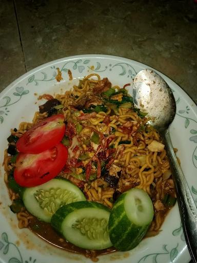 NASI GORENG OM BEWOK