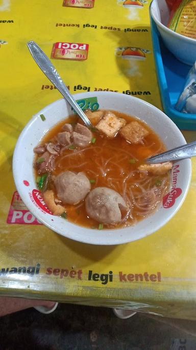 BAKSO & MIE AYAM SASONGKO