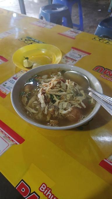 MIE AYAM BAKSO & SOTO PAK DIKA