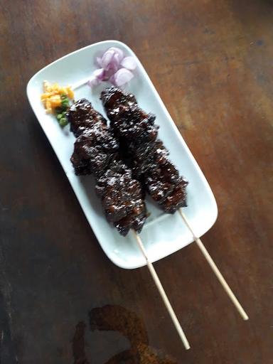 SATE SAPI TUNGGAK SEMI