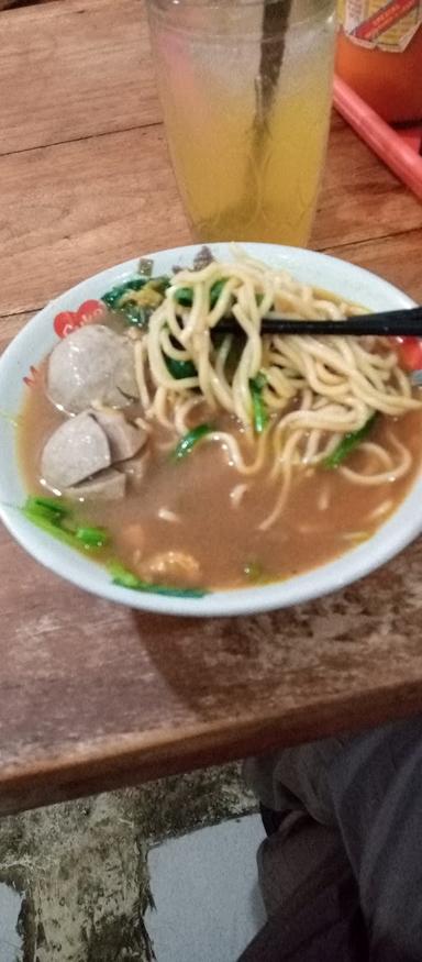 BAKSO & MIE AYAM SASONGKO