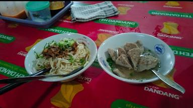 BAKSO MIE AYAM PAK SLAMET WONOGIRI