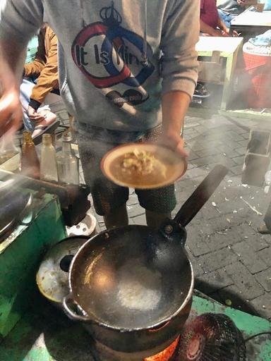 WARUNG SATE MORO SENENG PLAZA