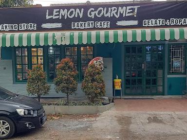 LEMON GOURMET BAKERY CAFE & GELATO