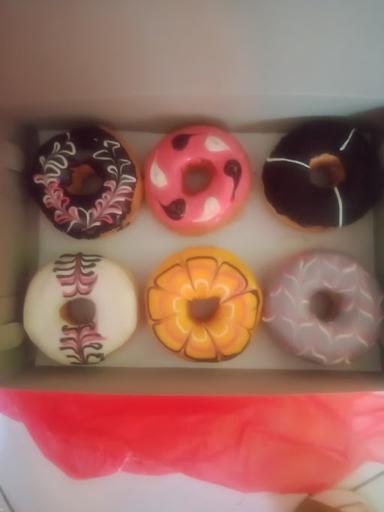 MUNKIN DONUTS