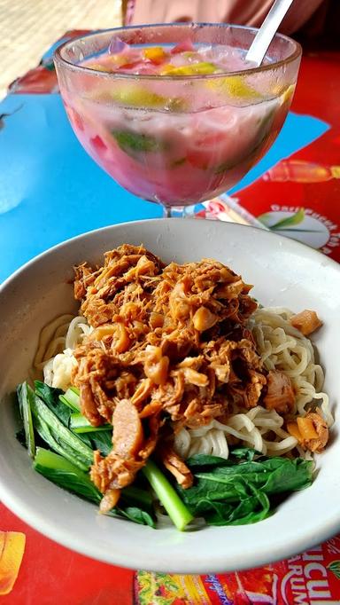 MIE AYAM H MAMAN GARUT